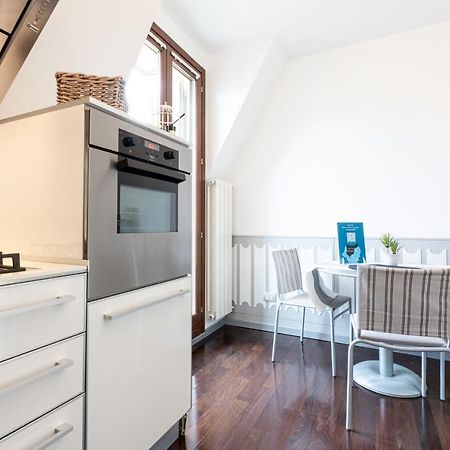 Sempione Split-Level Terrace Apartment - Top Collection มิลาน ภายนอก รูปภาพ