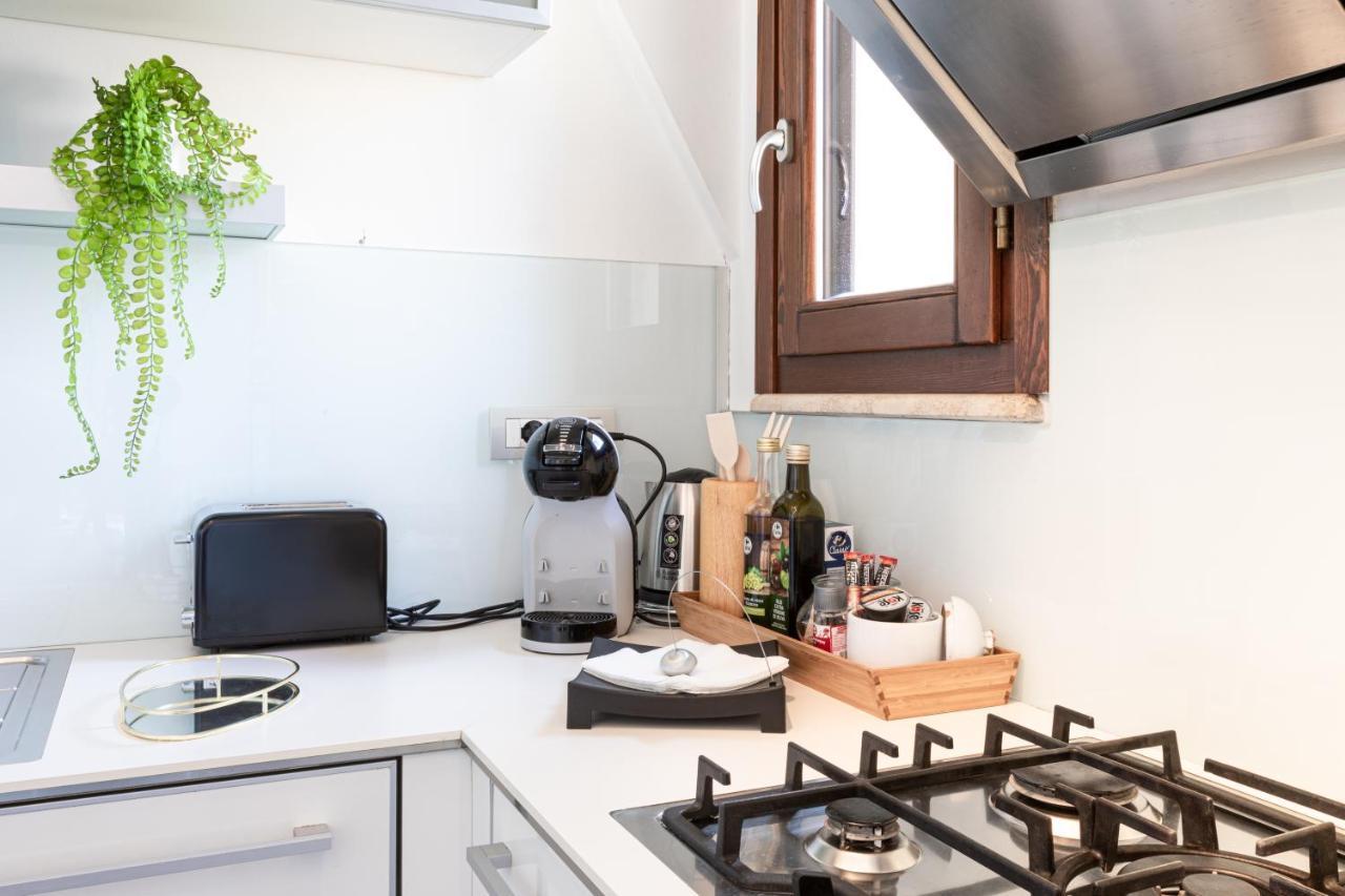 Sempione Split-Level Terrace Apartment - Top Collection มิลาน ภายนอก รูปภาพ